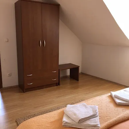 Apartman Kate *